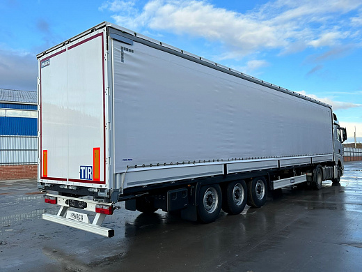 Полуприцеп тентовый ISO PACKS MAXIMA (KASSBOHRER)